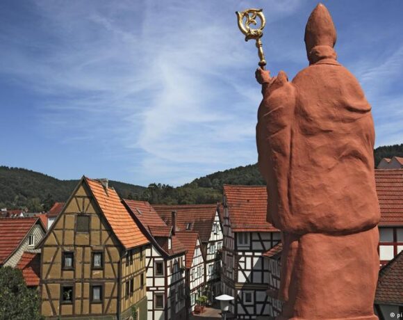 Γερμανία : Πολιτικοί εμβολιάζονται πριν έρθει η σειρά τους