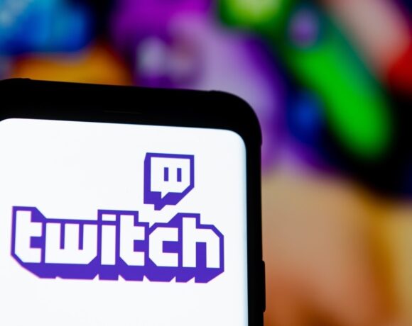 Διάσημος Influencer έβγαλε $16