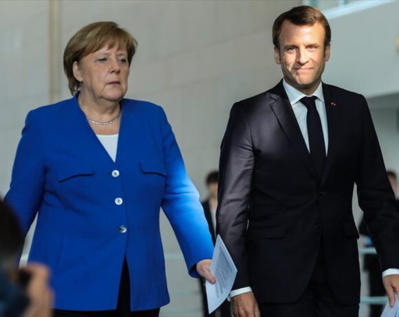 ΕΕ: Γαλλία και Γερμανία στηρίζουν την Κομισιόν απέναντι στις επικρίσεις τα εμβόλια