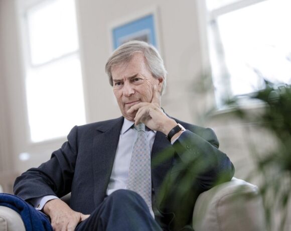 Η Vivendi του μεγιστάνα Μπολορέ βάζει στο Χρηματιστήριο την Universal Music Group