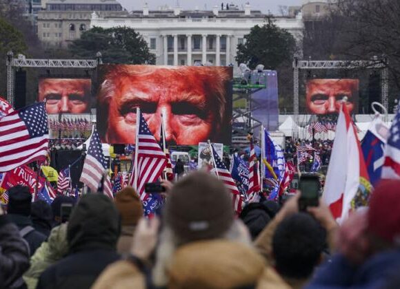 ΗΠΑ : Η δίκη Τραμπ και ο «εμφύλιος» στους Ρεπουμπλικάνους