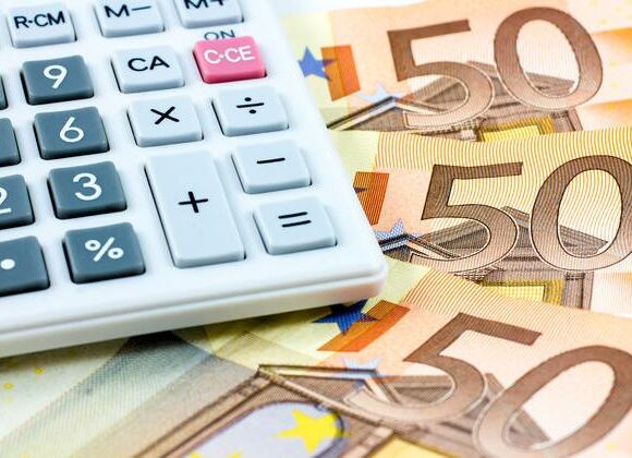 ΟΤΑ: Σε ιστορικό χαμηλό οι ληξιπρόθεσμες υποχρεώσεις