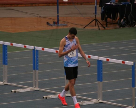 Πανελλήνιο κλειστού 2021: Τον τίτλο στο ύψος ο 16χρονος Μίτα!