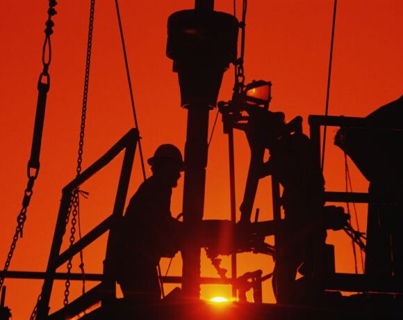 Πετρέλαιο: Γύρισε σε απώλειες υπό τον φόβο αύξησης της παραγωγής