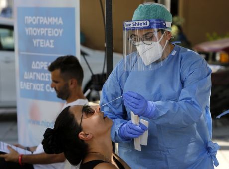 Ecdc: Πρώτη χώρα στην ΕΕ η Κύπρος στη διενέργεια τεστ Covid 19