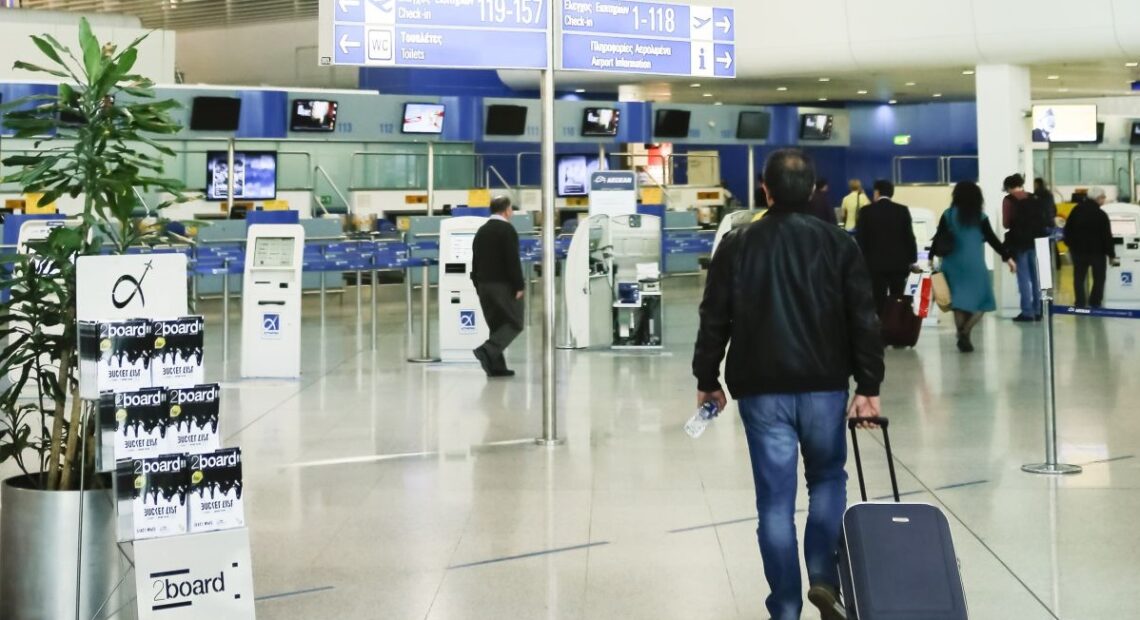 Greece Lifts Catalonia Flight Suspension