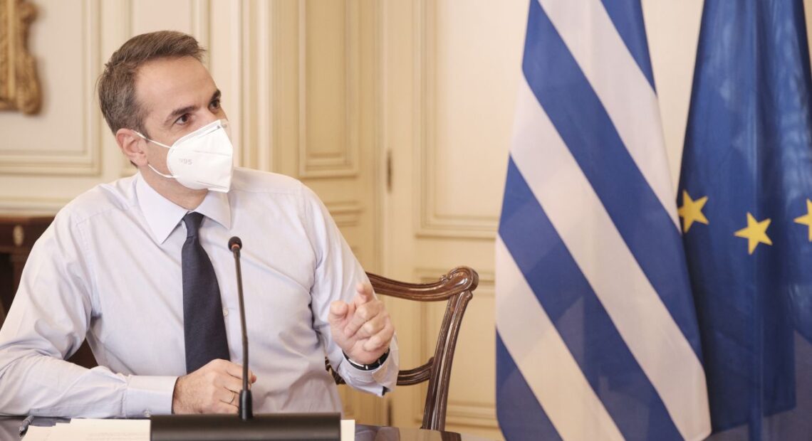 Greek Pm Expects Tourism To Pick Up In Summer 2021