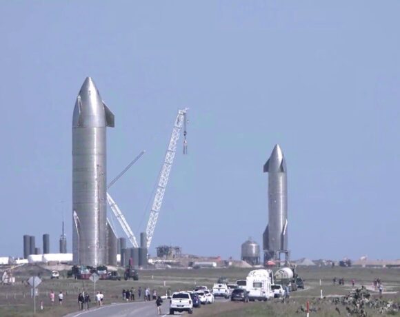 Spacex: Η στιγμή που εκρήγνυται το διαστημόπλοιο που θα μεταφέρει ανθρώπους στο φεγγάρι (vid)