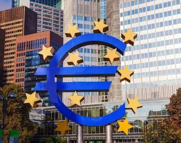 ΕΚΤ: Αμετάβλητο το κόστος δανεισμού των επιχειρήσεων τον Φεβρουάριο