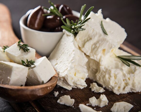 ΕΛΓΟ Δήμητρα: Ανακαλεί προσωρινά την πιστοποίηση Φέτας ΠΟΠ απ’ την Γαλακτοβιομηχανία Όμηρος