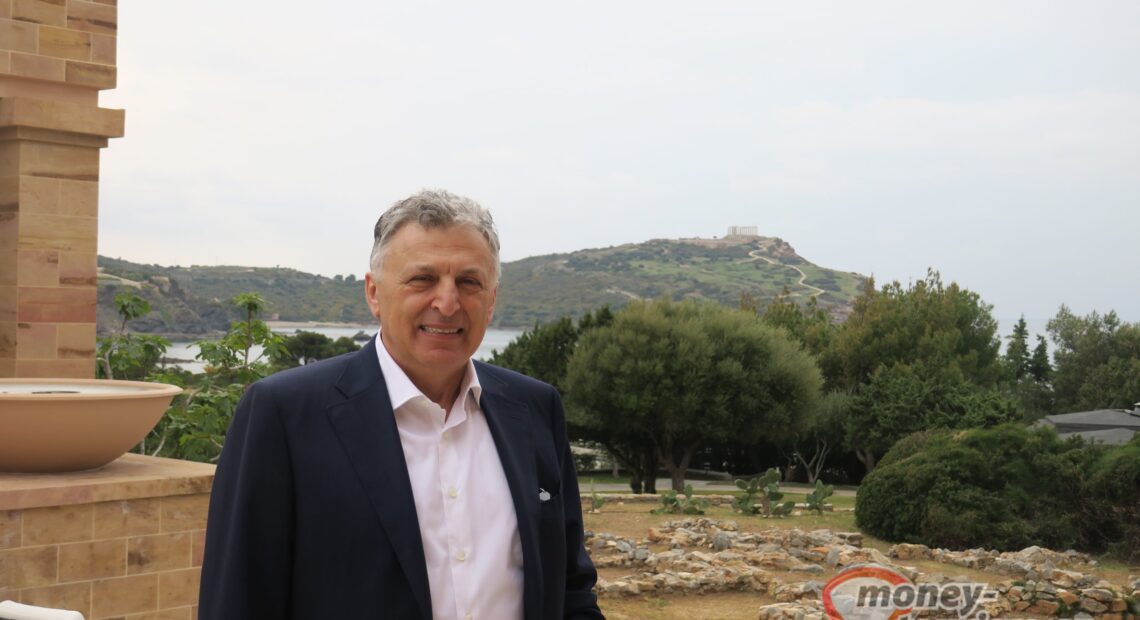 Ο Μπόρις Μουζενίδης μέσα από τον φακό του ΧΡΗΜΑ & ΤΟΥΡΙΣΜΟΣ