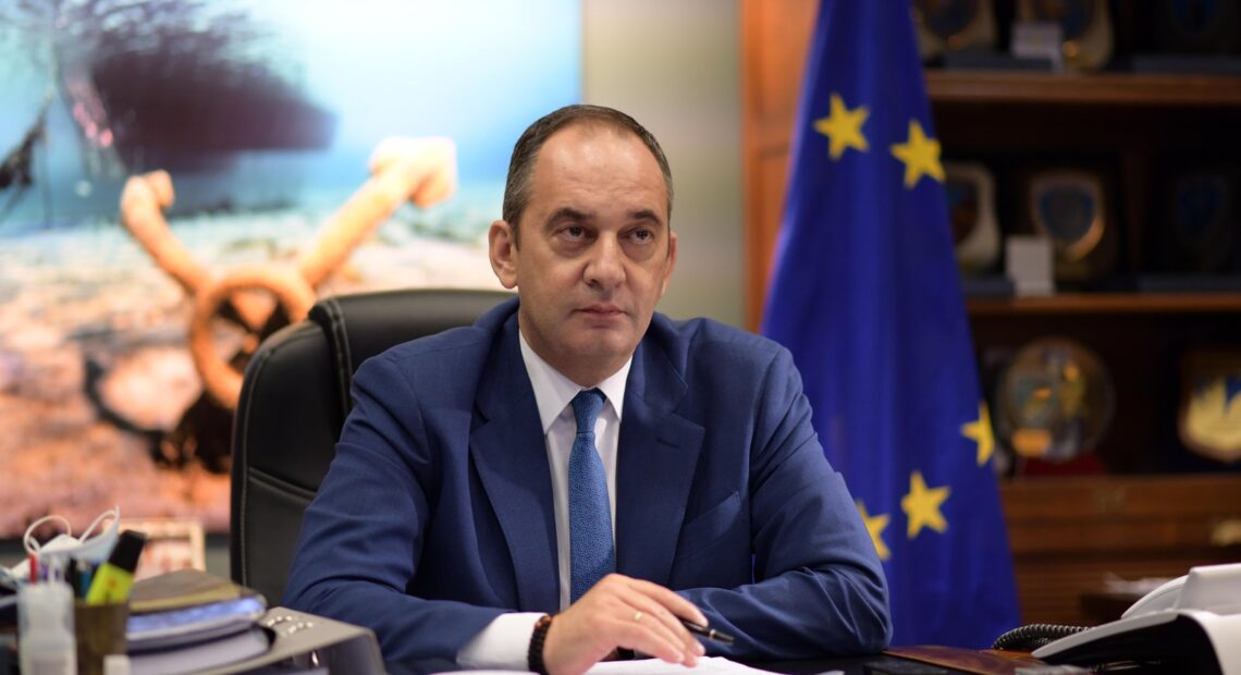 Πλακιωτάκης: Οφείλουμε να διδαχτούμε από τους ήρωες της Επανάστασης του 1821