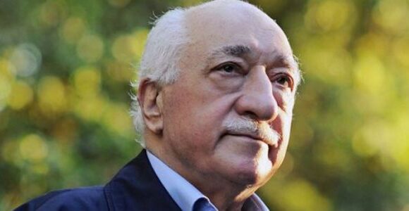 Τουρκία : Τα μυστικά των γκιουλενιστών και οι εμμονές της Αγκυρας