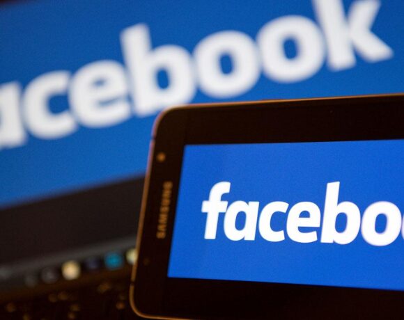 Facebook ΗΠΑ: Έρευνα για «συστημικές» φυλετικές διακρίσεις σε προσλήψεις και προαγωγές