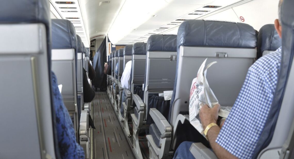 Greece Lifts Covid 19 Quarantine Rule For Vaccinated Israeli Tourists