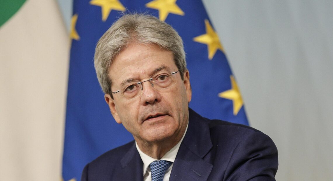 Tζεντιλόνι για μέτρα στήριξης: Πιο επικίνδυνο να κάνουμε λιγότερα, παρά περισσότερα