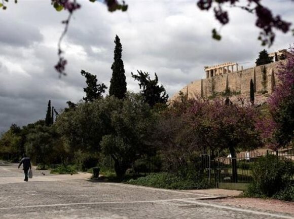 Άρση περιοριστικών μέτρων: Πώς θα γίνονται οι διαδημοτικές μετακινήσεις – Ποια καταστήματα ανοίγουν