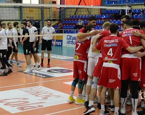 Βόλεϊ λιγκ, Φοίνικας ΠΑΟΚ 1 3: Πειράματα εν όψει Λιγκ Καπ