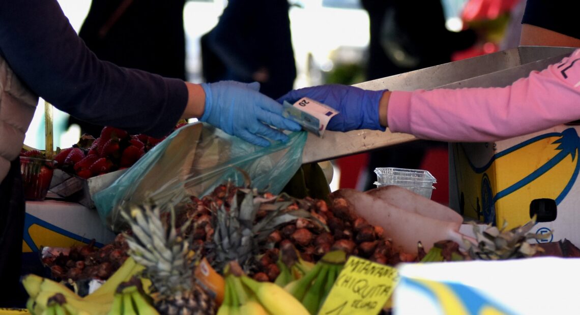 Γεωργιάδης: Τις επόμενες ώρες σε δημόσια διαβούλευση το νομοσχέδιο για τις λαϊκές αγορές