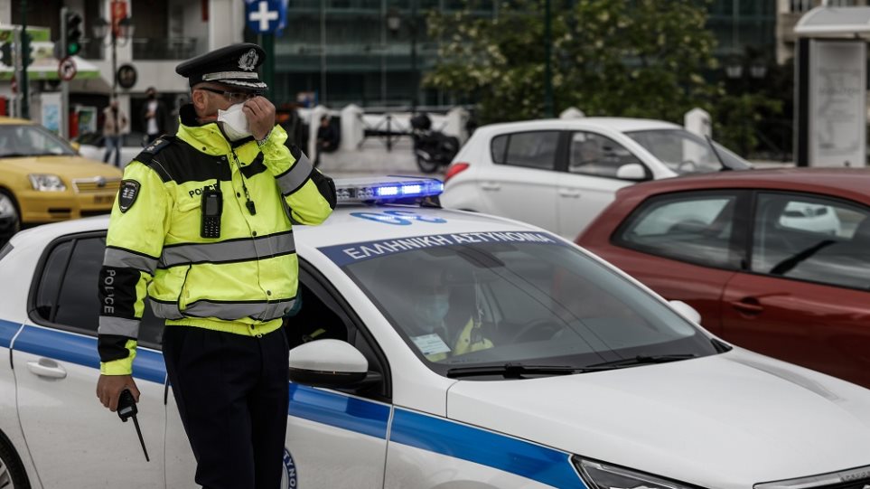 Διόδια: Πάνω από 300 αυτοκίνητα υποχρεώθηκαν σε αναστροφή στην Αττική