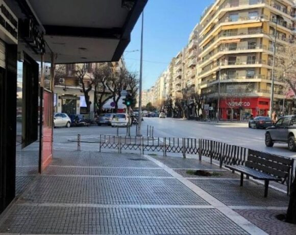 ΕΣΘ: Επιστολή στον πρωθυπουργό για άνοιγμα της αγοράς από τις 24 Απριλίου χωρίς ραντεβού