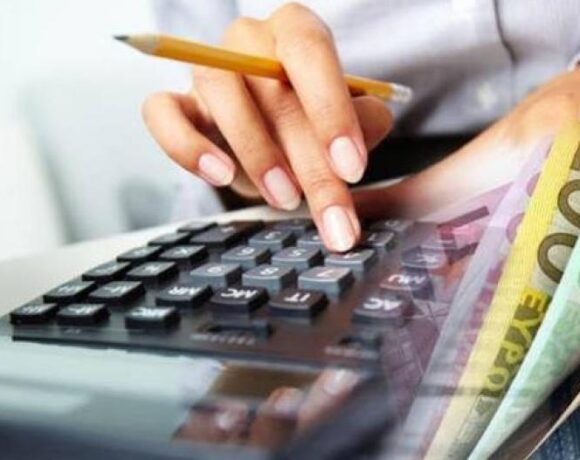 Ηλεκτρονικές δαπάνες: Ποιοι θα αποφύγουν φέτος το πρόστιμο 22% στην εφορία