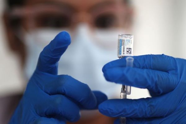 Κοροναϊός : Το «αμαρτωλό» παρελθόν της εταιρείας που κατέστρεψε 15 εκατ