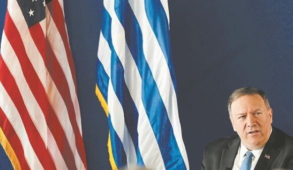 Μάικ Πομπέο: Σχολιαστής του Fox News