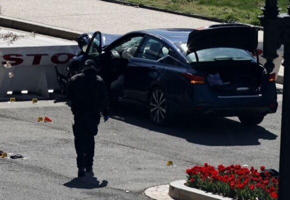 Μπάιντεν : «Συγκλονισμένος» από τη νέα επίθεση στο Καπιτώλιο