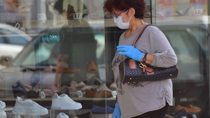 Πάτρα: Ο εμπορικός σύλλογος ζητεί να ανακληθεί η απόφαση για αναστολή της επαναλειτουργίας στο λιανεμπόριο