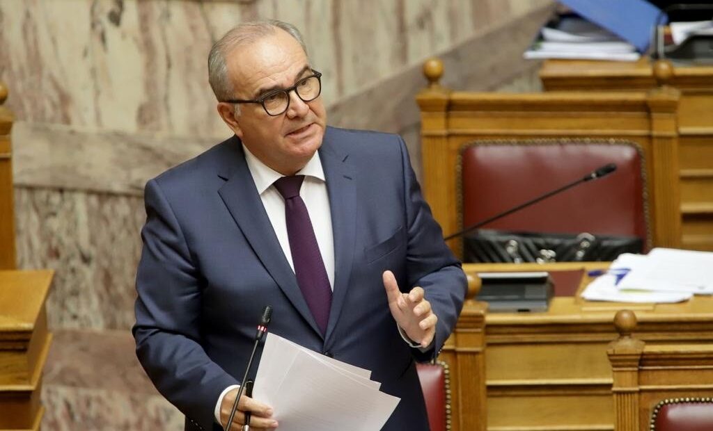 Παπαθανάσης: Θα συνεχιστεί η ενίσχυση στην επιχειρηματικότητα