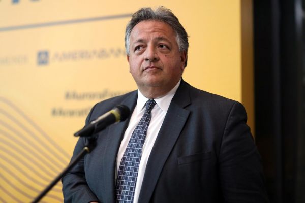Ποσό «μαμούθ»: O πρόεδρος του ΔΣ της Moderna πούλησε μετοχές αξίας $1,4 δισ