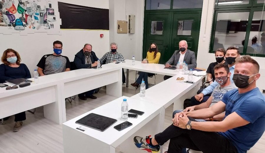 Στη Ρόδο ο πρόεδρος της ΚΟΕ