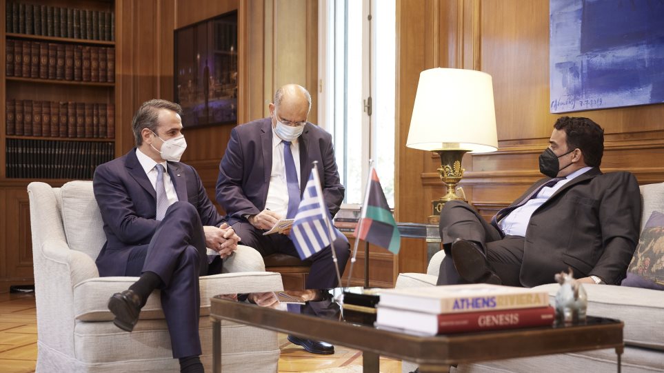 Συνάντηση Μητσοτάκη με πρόεδρο της Λιβύης: Άμεση επανεκκίνηση των συνομιλιών Ελλάδας – Λιβύης