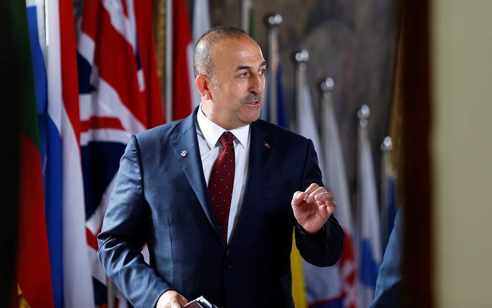 Τσαβούσογλου: Δεν θα δεχτούμε μαθήματα από κανέναν για την ιστορία μας