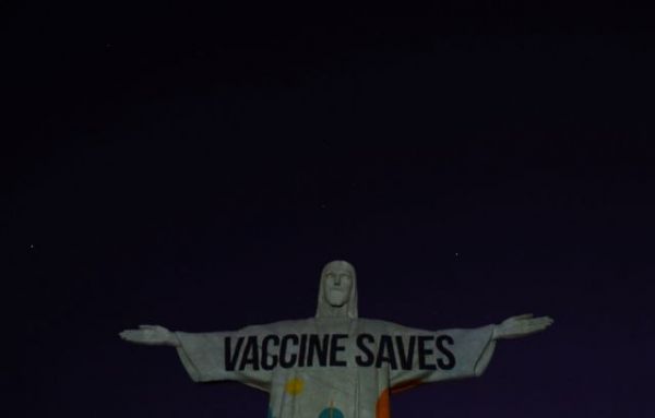 Βραζιλία: Εν μέσω εκατόμβης νεκρών, η εκστρατεία εμβολιασμού καθυστερεί