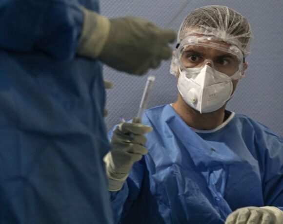 Κορωνοϊός: 1