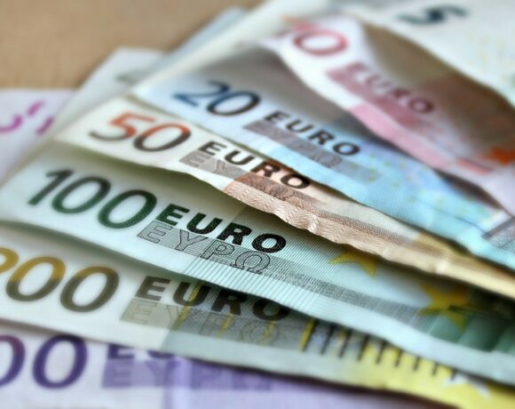 Κούρεμα ενοικίων: Πιστώνονται 194,8 εκατ. ευρώ σε 302