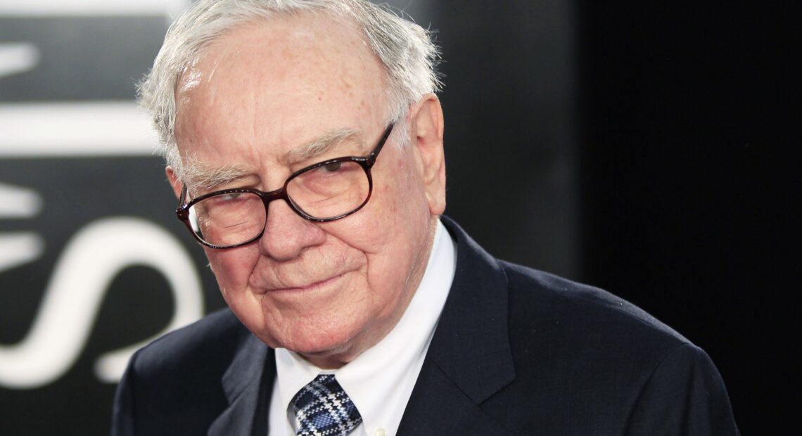 «Κόντρα» Γουόρεν Μπάφετ – Κλάους Σβαμπ για την κλιματική αλλαγή