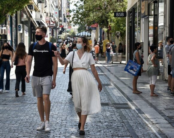 Τζανάκης: Ανοσία 50% εντός Ιουνίου – Πότε θα πούμε «τέλος» στις μάσκες