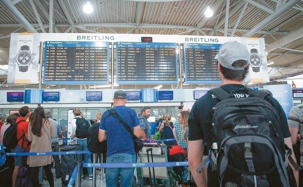 Το άνοιγμα του τουρισμού φανερώνει τις πρώτες «αρρυθμίες» για τη σεζόν