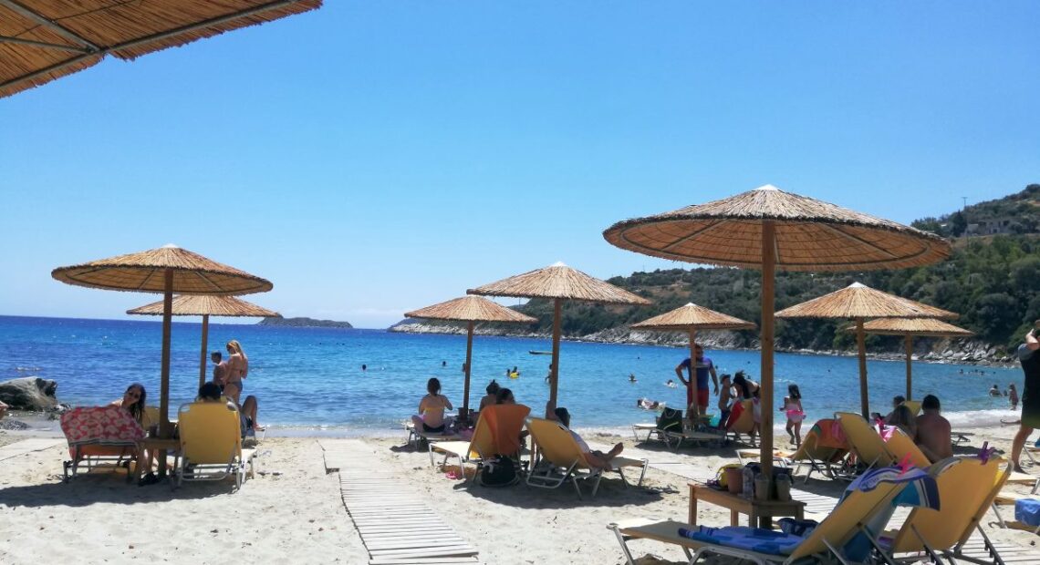 Covid 19 Self Testing Is Mandatory For Greek Tourism Workers