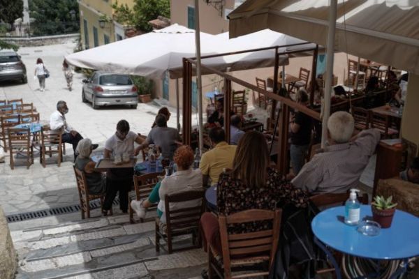 Lockdown: Πότε θα ανοίξουν μουσεία, θέατρα, θερινά σινεμά – Όλα τα νέα βήματα προς την… ελευθερία