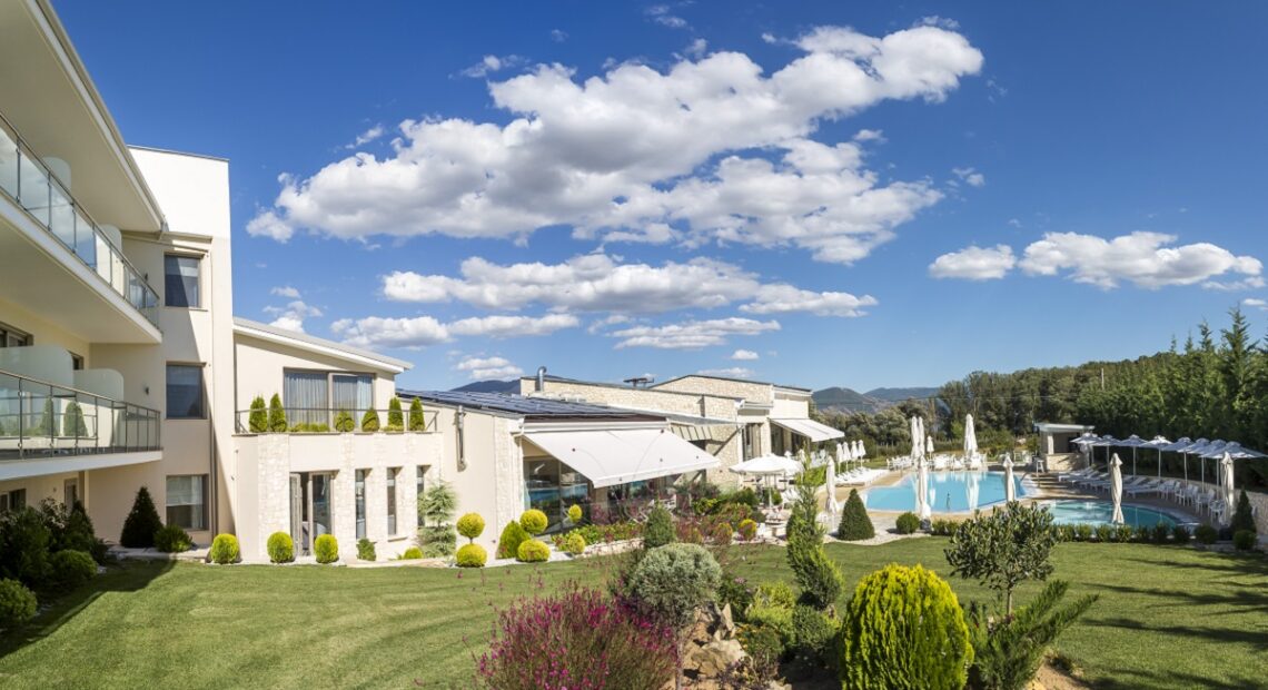 Calma Hotel & Spa Offers Luxury Holidays In Kastoria