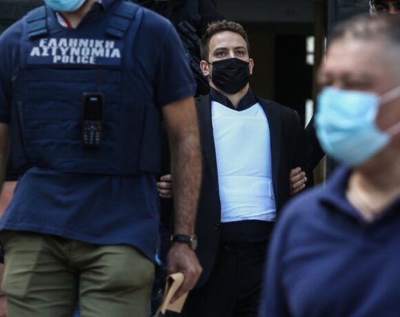 Έγκλημα στα Γλυκά Νερά: Ποιες ποινές προβλέπονται για τις κατηγορίες που βαρύνουν τον πιλότο