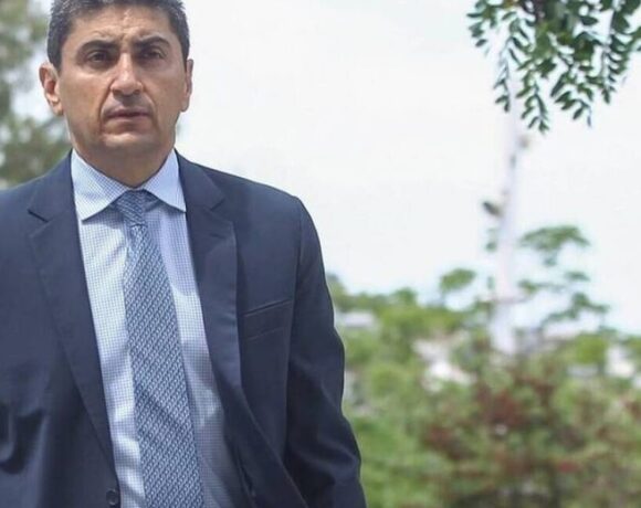 Βοήθεια για το Μαραθώνιο ζήτησε η Σακοράφα από τον Αυγενάκη