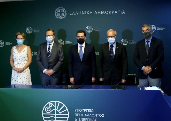 ΕΤΕπ: Στηρίζει τη Δίκαιη Μετάβαση με 325 εκατ