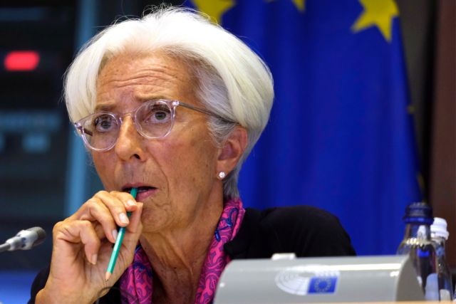 Λαγκάρντ: Οι προοπτικές για την οικονομία της ευρωζώνης βελτιώνονται