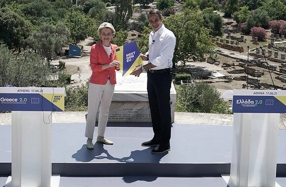 Ούρσουλα φον ντερ Λάιεν: Ο γύρος της Ευρώπης για το Ταμείο Ανάκαμψης