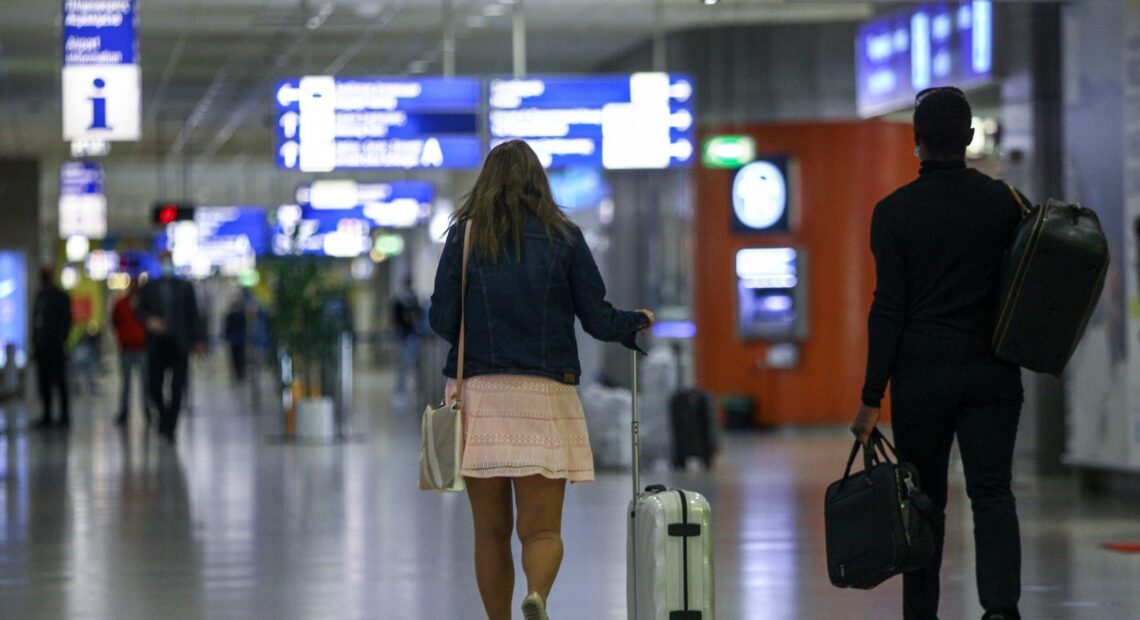 Παρατείνονται οι αεροπορικές οδηγίες – Ποιες πτήσεις αφορά